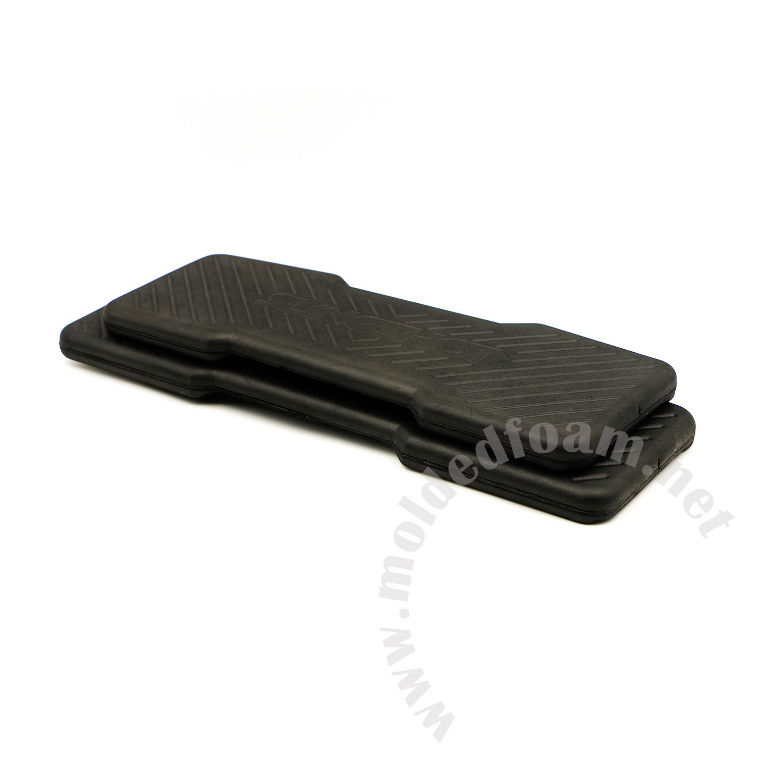 Molded expanded polystyrene foam parts for SLINGSHOT kitesurf harness spreader bar