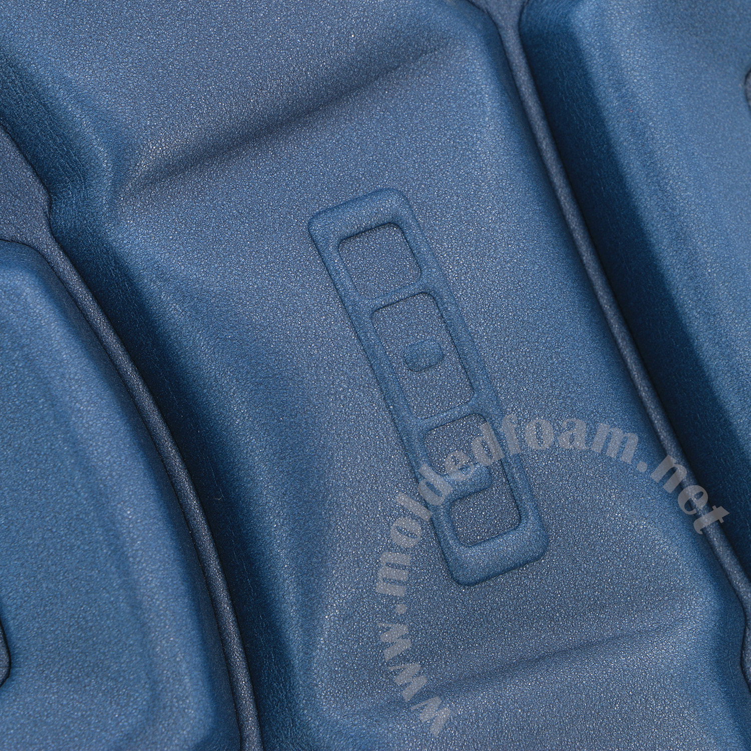 Thermoformed foam unit for ion revoxx kite harness back support in various colors
